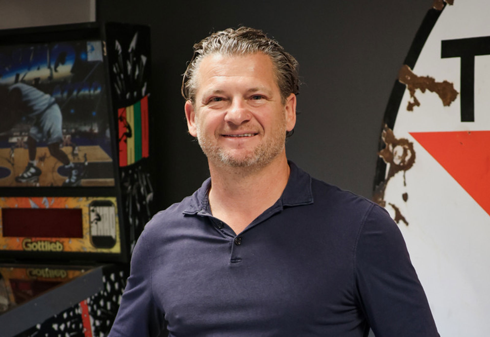 Bilden visar Robert Toncic, delägare av Fastighetsbolaget Bra Bostad. 